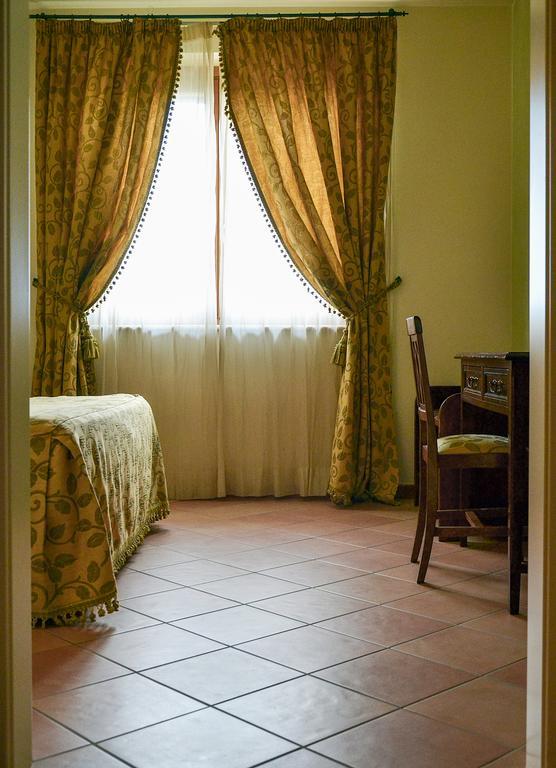 Villa Luigi Hotel & Restaurant Nuova Gestione Villa Rosa Di Martinsicuro Bilik gambar