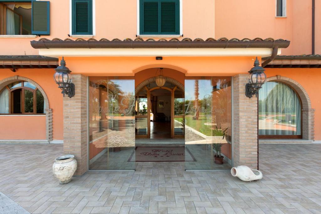 Villa Luigi Hotel & Restaurant Nuova Gestione Villa Rosa Di Martinsicuro Luaran gambar