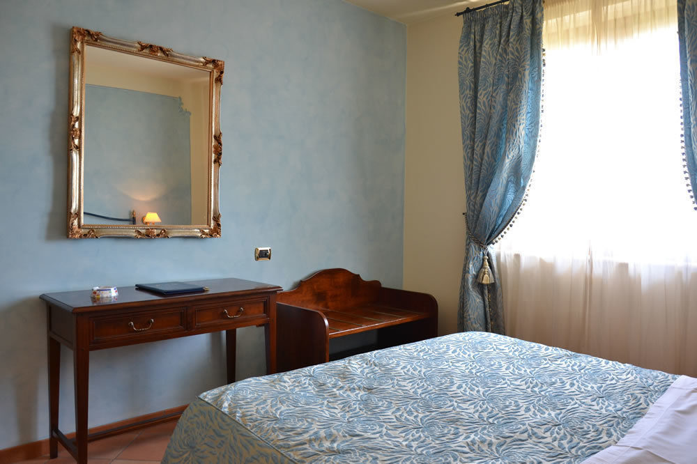 Villa Luigi Hotel & Restaurant Nuova Gestione Villa Rosa Di Martinsicuro Luaran gambar