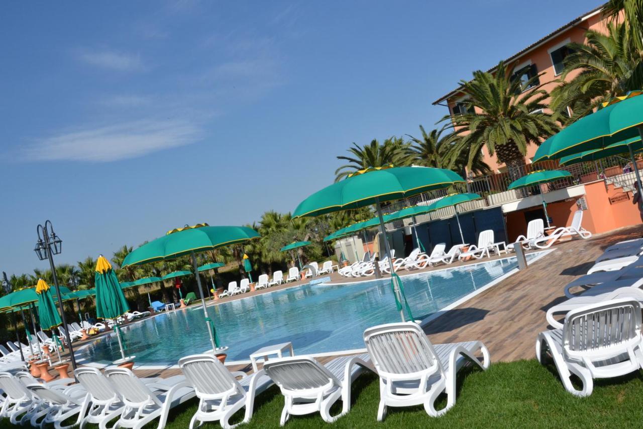 Villa Luigi Hotel & Restaurant Nuova Gestione Villa Rosa Di Martinsicuro Luaran gambar